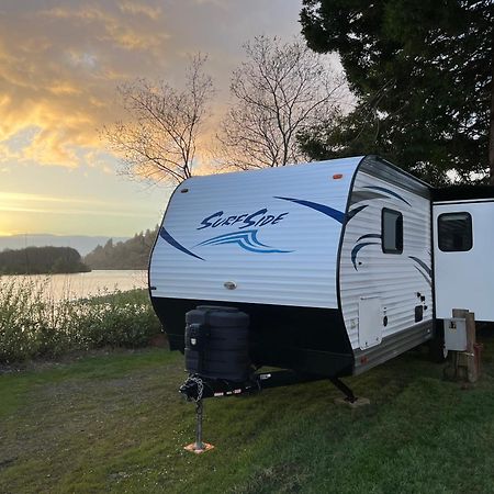 Surfside Glamping Camper Ξενοδοχείο Klamath Εξωτερικό φωτογραφία